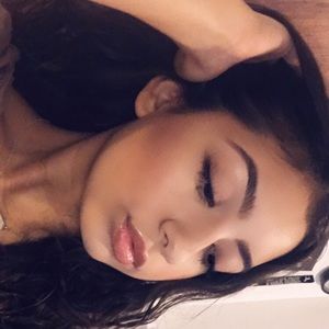 Meet your Posher, Briana